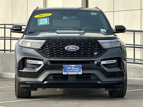 Certified 2022 Ford Explorer ST w/ Equipment Group 401A image 8
