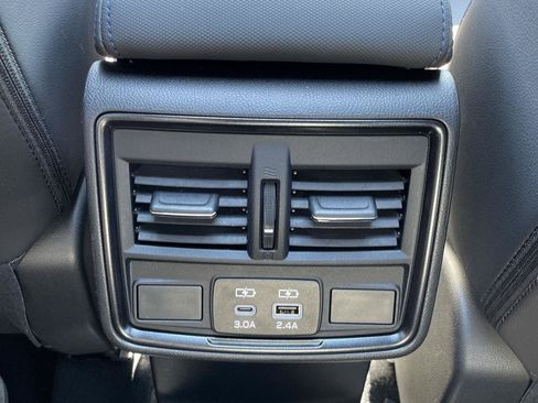 Certified 2025 Subaru Forester Limited w/ Popular Package AWD/4WD image 24