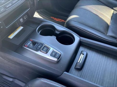 Used 2022 Honda Pilot TrailSport image 17