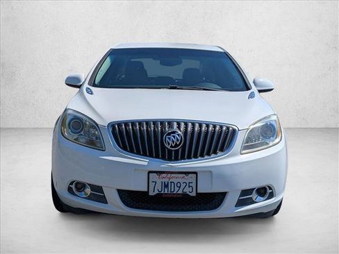 Used 2014 Buick Verano FWD image 2