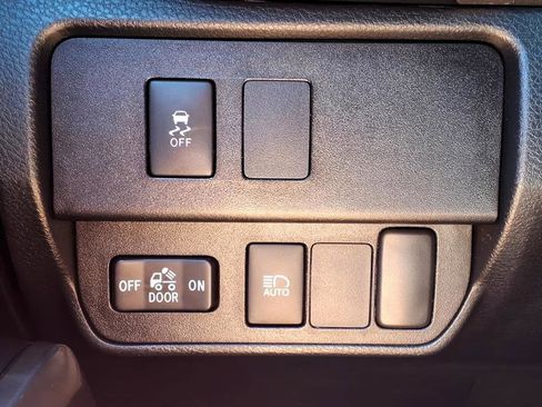 Used 2021 Toyota Tacoma SR5 image 20