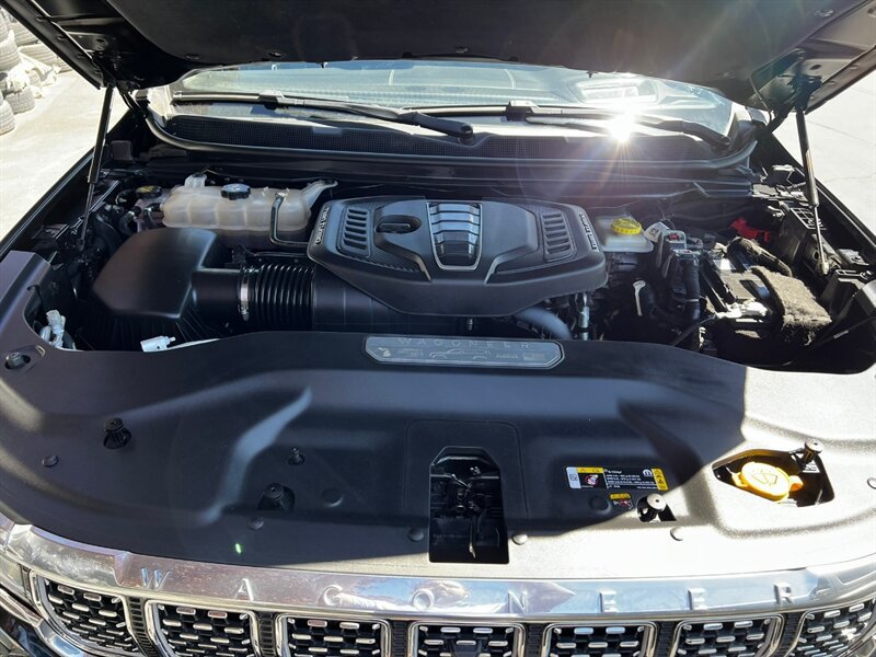 Used 2024 Jeep Grand Wagoneer L 4WD image 61