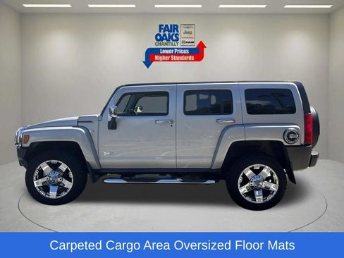 Used 2007 HUMMER H3 AWD/4WD image 10