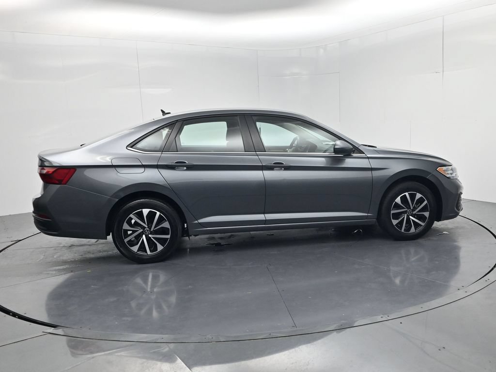 Used 2024 Volkswagen Jetta S FWD image 8