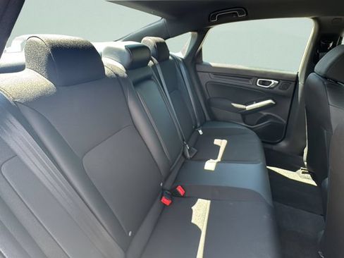 Used 2025 Honda Civic Sport image 15