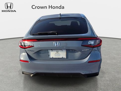 Used 2024 Honda Civic Sport image 5