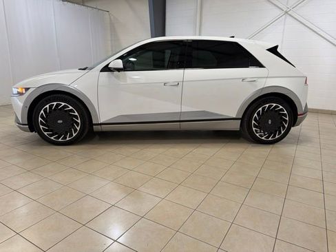 Used 2024 Hyundai Ioniq 5 Limited AWD/4WD image 3