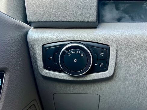 Used 2018 Ford F250 XL w/ Power Equipment Group image 25