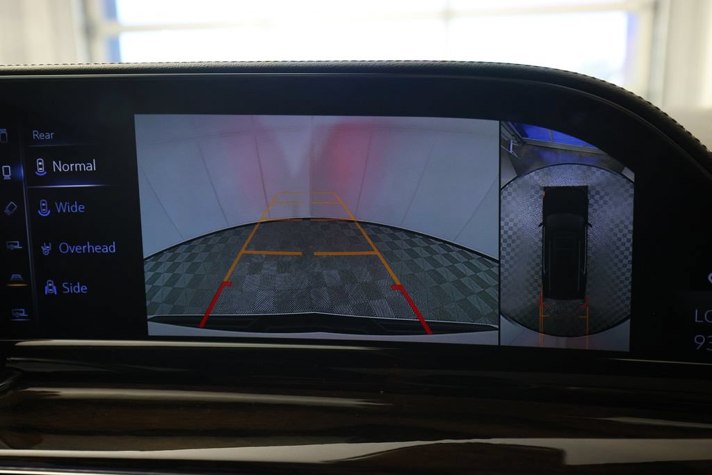 Used 2022 Cadillac Escalade Sport Platinum w/ Heavy-Duty Trailer Package AWD/4WD image 30