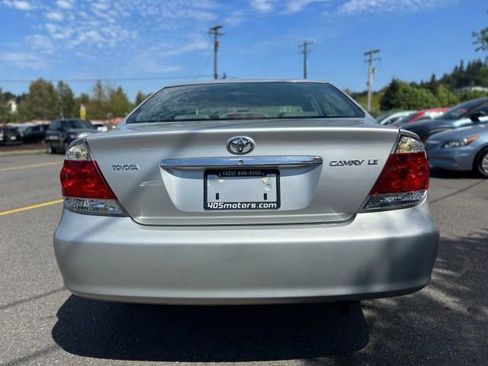 Used 2005 Toyota Camry LE image 6