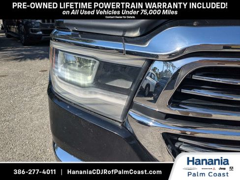 Used 2019 RAM 1500 Laramie AWD/4WD image 10