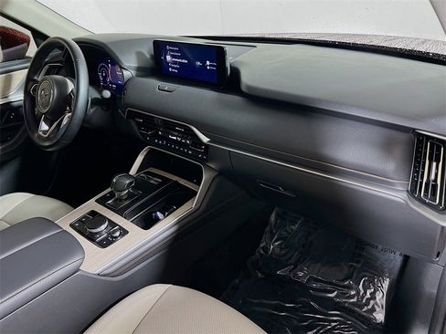 Used 2024 MAZDA CX-90 Plug-In Hybrid w/ Preferred image 25
