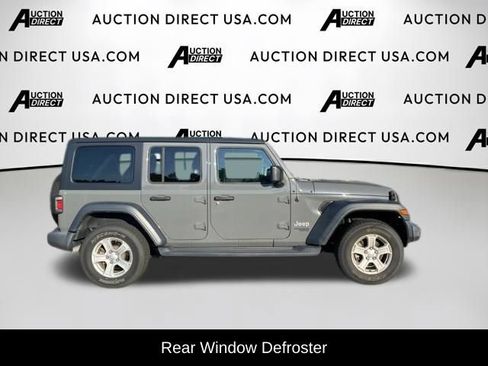 Used 2018 Jeep Wrangler Unlimited Sport S AWD/4WD image 5