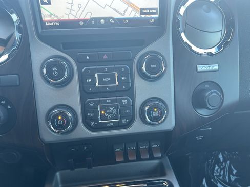 Used 2016 Ford F250 Lariat w/ Lariat Ultimate Package image 21