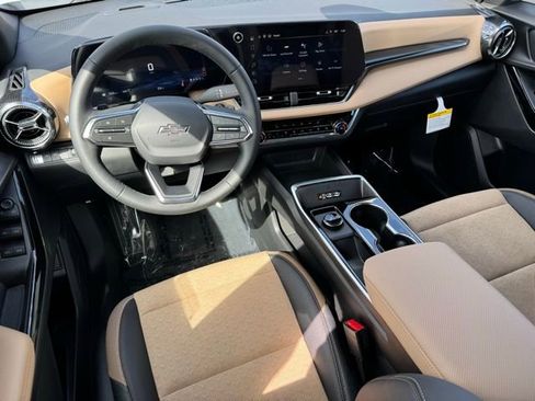New 2026 Chevrolet Equinox ACTIV AWD/4WD image 8