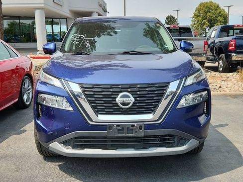 Used 2021 Nissan Rogue SV AWD/4WD image 2