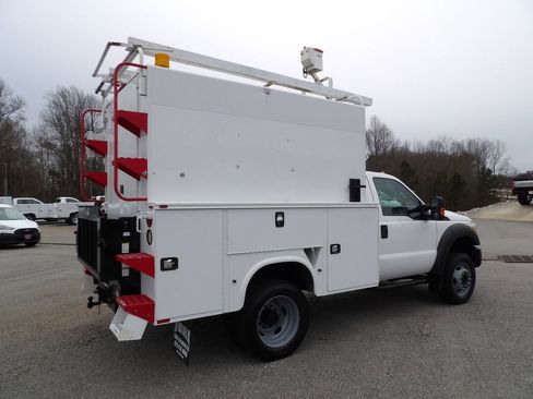 Used 2015 Ford F550 2WD Regular Cab Super Duty w/ Power Equipment Group image 8