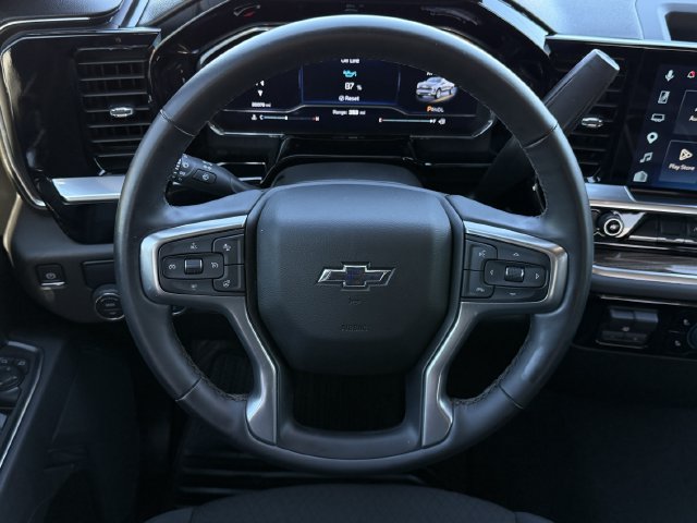 Used 2025 Chevrolet Silverado 1500 RST RWD image 12