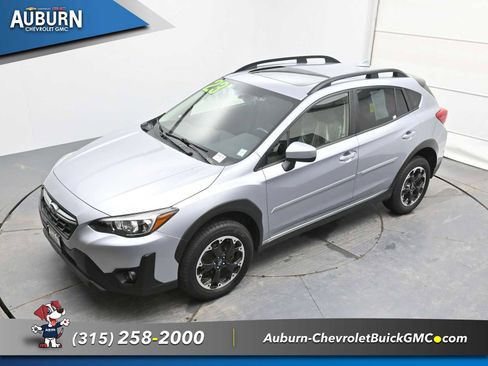 Used 2023 Subaru Crosstrek 2.0i Premium image 24