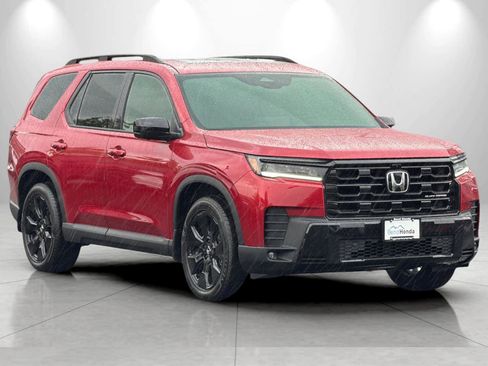 New 2026 Honda Pilot Black Edition image 9