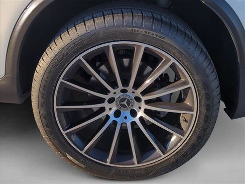 Used 2019 Mercedes-Benz GLC 300 GLC 300 image 7