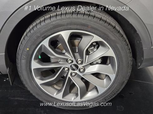 Used 2023 Lincoln Nautilus Reserve FWD image 11