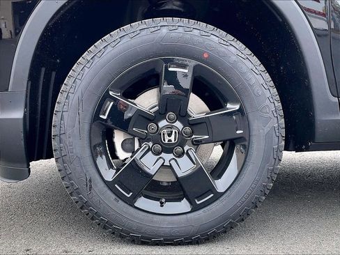 New 2026 Honda Ridgeline Black Edition image 8