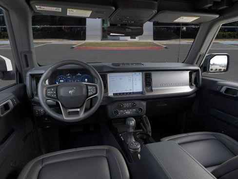 New 2026 Ford Bronco Outer Banks w/ Sasquatch Package AWD/4WD image 9