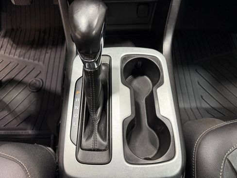 Used 2022 Chevrolet Colorado ZR2 w/ LPO, Power Package image 13