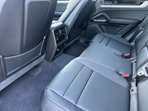 New 2026 Porsche Cayenne AWD/4WD image 13