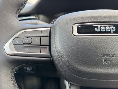 New 2026 Jeep Compass Limited image 17