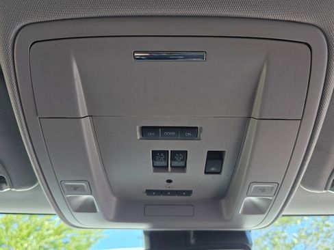 Used 2016 GMC Sierra 3500 Denali w/ Duramax Plus Package image 44