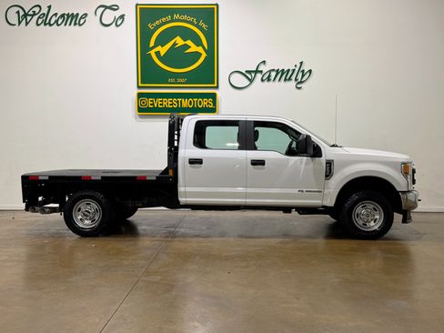 Used 2021 Ford F250 XL w/ Power Equipment Group image 9