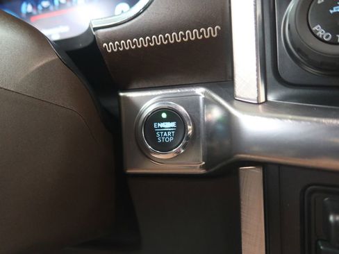 Used 2023 Ford F150 King Ranch w/ Equipment Group 601A High AWD/4WD image 18