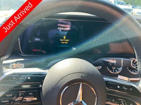 Used 2022 Mercedes-Benz E 450 Cabriolet image 12