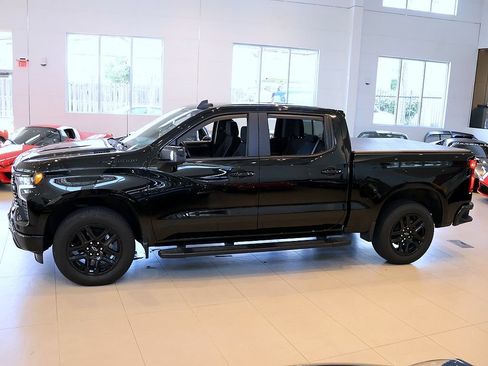 Used 2025 Chevrolet Silverado 1500 RST w/ All Star Edition Plus AWD/4WD image 3