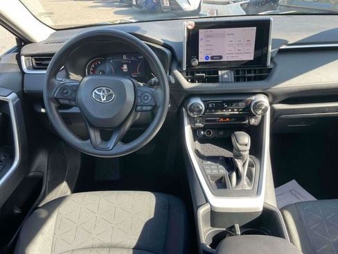Certified 2025 Toyota RAV4 XLE AWD/4WD image 15