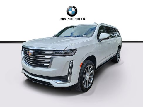 Used 2022 Cadillac Escalade ESV Premium Luxury Platinum w/ Heavy-Duty Trailer Package RWD image 2