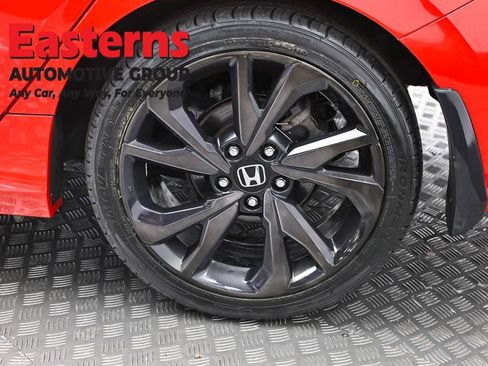 Used 2019 Honda Civic Sport image 31