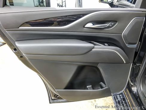 Used 2021 Cadillac Escalade Sport w/ Driver Assist Tech Package AWD/4WD image 24