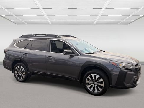 Used 2024 Subaru Outback Limited AWD/4WD image 7