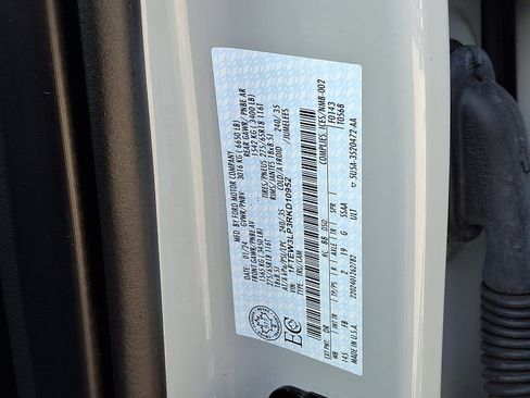Certified 2024 Ford F150 XLT w/ Equipment Group 302A MID AWD/4WD image 30
