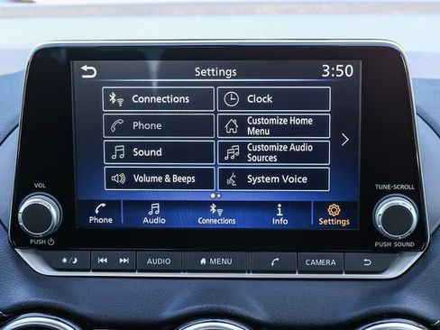 Used 2024 Nissan Sentra SV FWD image 16