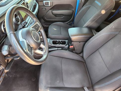 Used 2023 Jeep Wrangler Unlimited Rubicon 4xe AWD/4WD image 23