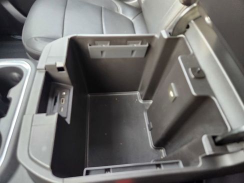 Used 2021 GMC Sierra 1500 SLT w/ SLT Premium Package image 12