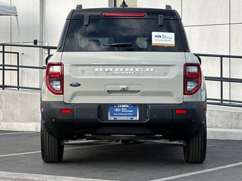 Certified 2025 Ford Bronco Sport Outer Banks w/ Outer Banks Tech Package+ image 4