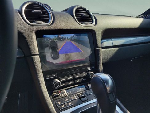 Used 2024 Porsche 718 Cayman S image 16