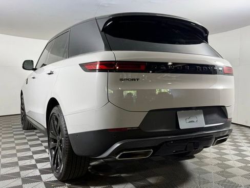 New 2026 Land Rover Range Rover Sport SE AWD/4WD image 4
