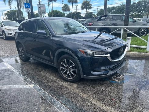 Used 2018 MAZDA CX-5 Touring w/ Preferred Equipment Package FWD image 3