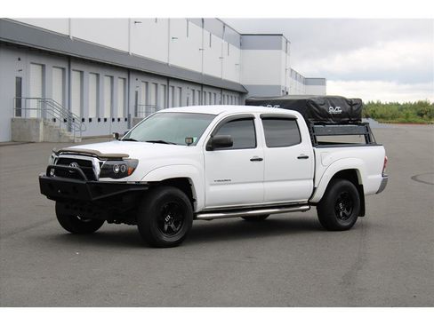 Used 2011 Toyota Tacoma 4x4 Double Cab image 1